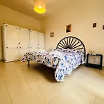 Lejlighed Giardini Segreti Pizzo (Calabria)